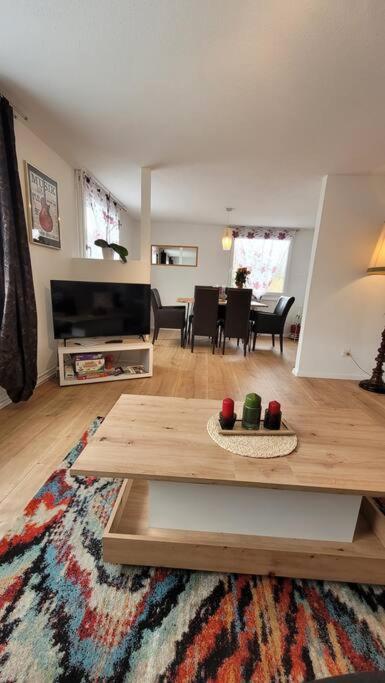 Omi'S Nest, Fuer Klein Und Gross Apartment Oberburen Exterior photo